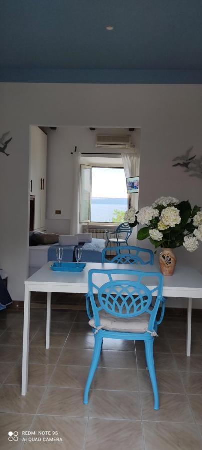 אנגוילרה סבציה Iride Sul Lago 1 Via Principessa Jolanda 10-Piazza Del Molo מראה חיצוני תמונה
